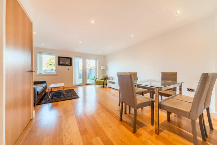 3 Bedroom House To Rent In Fairthorn Road, Victoria Way, Charlton, London, SE7