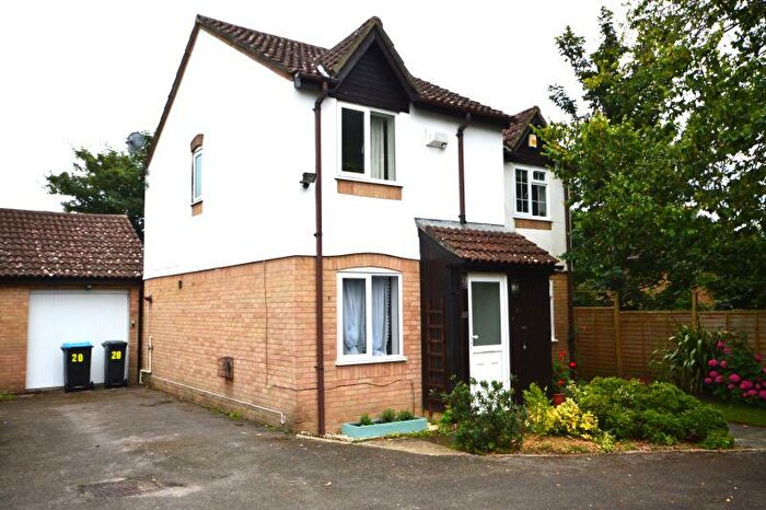 2 Bedroom Semi-Detached House To Rent In Castledean Close To Jp Morgan & Rb Hospital, BH7