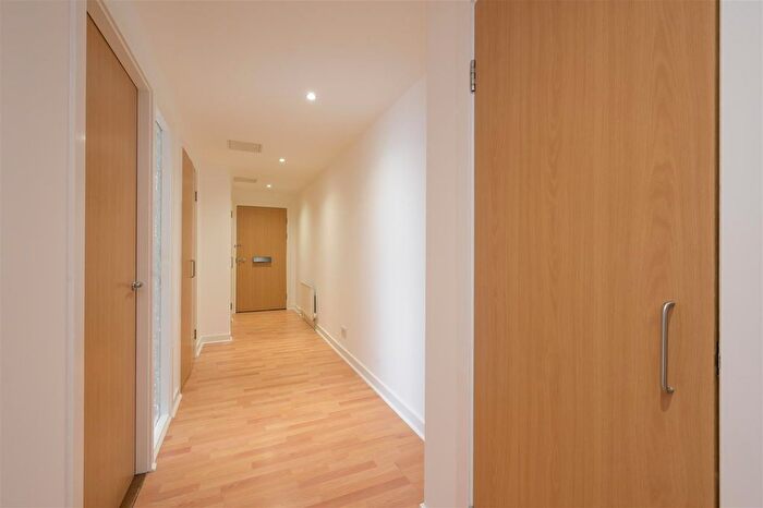 3 Bedroom Property For Sale In Western Harbour Midway, Edinburgh, EH6