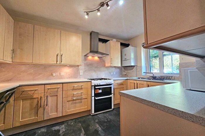 1 Bedroom Maisonette To Rent In Wydeville Manor Road, London, SE12