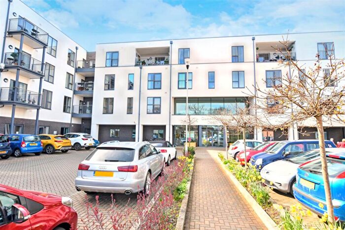 2 Bedroom Retirement Property For Sale In Queensway, Leamington Spa, CV31