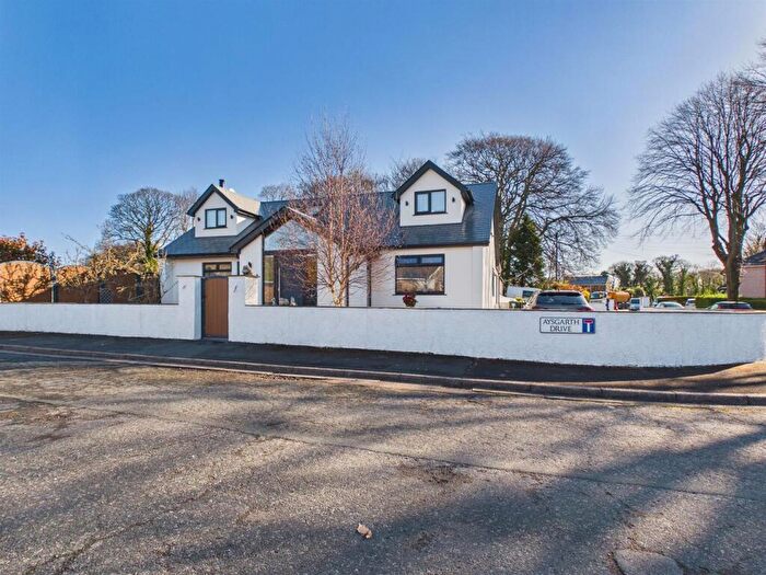 5 Bedroom Detached House For Sale In Aysgarth Drive, Lancaster, LA1