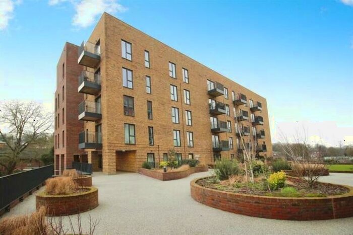 2 Bedroom Apartment To Rent In Dacorum Way, Hemel Hempstead, HP1