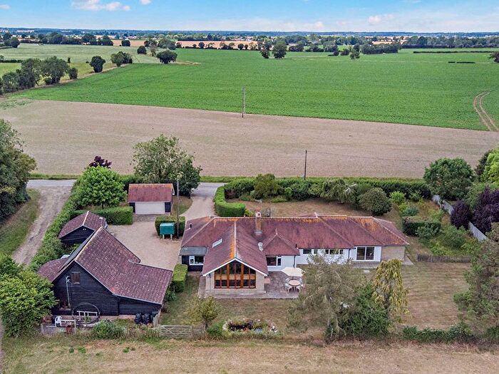 4 Bedroom Bungalow For Sale In Blacksmiths Lane, Forward Green, Stowmarket, Suffolk, IP14