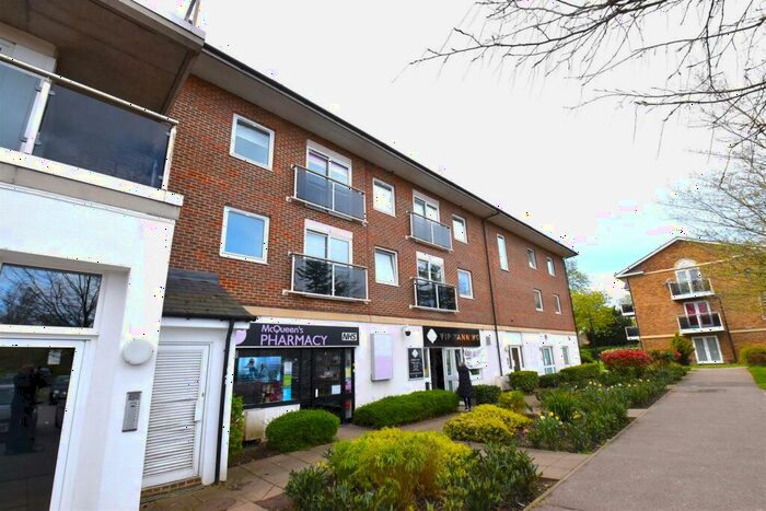 2 Bedroom Flat To Rent In Maplehurst Close, Wilmington, Dartford, DA2