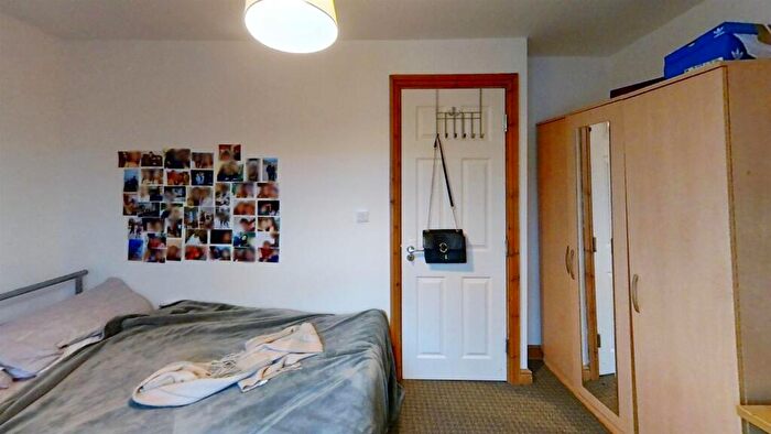 6 Bedroom House To Rent In Tiverton Road, Birmingham, B29