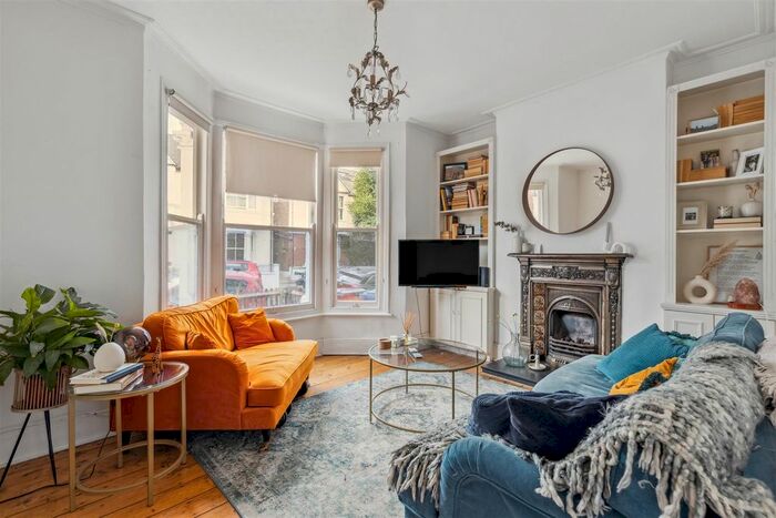 1 Bedroom Flat To Rent In Florence Road, London, W4
