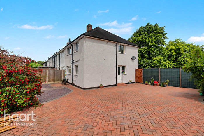 3 Bedroom End Of Terrace House For Sale In Green Lane, Clifton, NG11