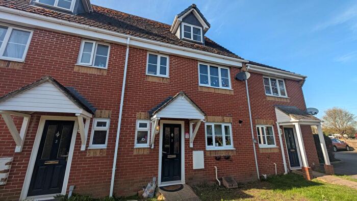 4 Bedroom Terraced House To Rent In Lingdale Close, Weyhill Road, Andover, SP10