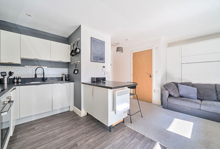 Studio For Sale In Whitchurch Lane, Bristol, Somerset, BS14
