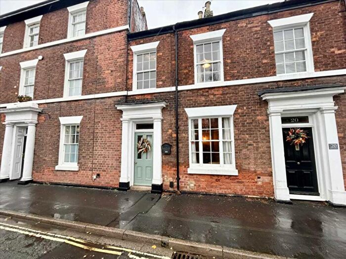 3 Bedroom Terraced House For Sale In Bigby Street, Brigg, DN20