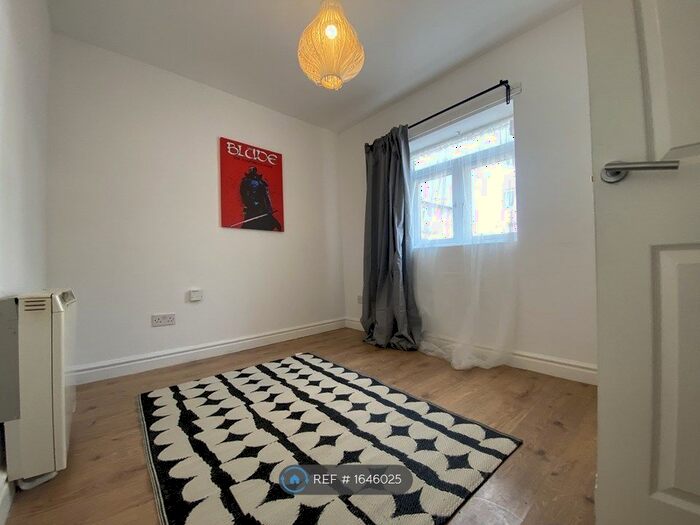1 Bedroom Flat To Rent In Cyprus Road, Leicester, LE2