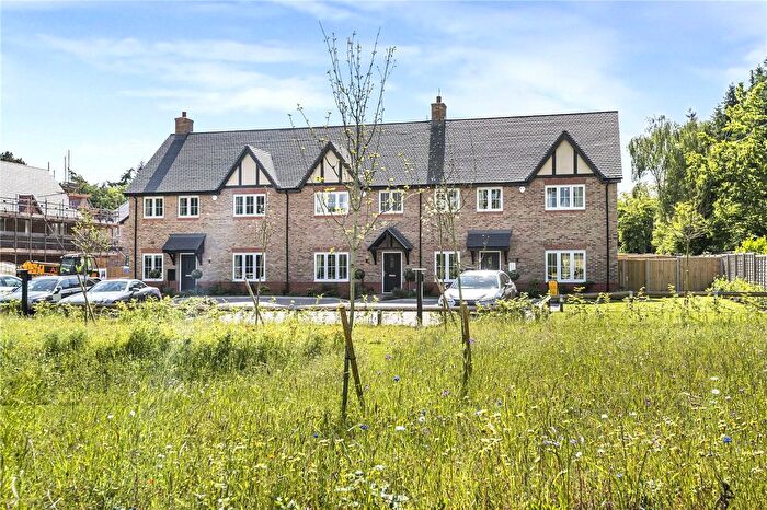 3 Bedroom Semi-Detached House For Sale In Manor Gardens, Shiplake, Henley On Thames, RG9