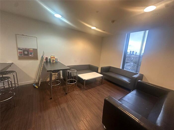 1 Bedroom Flat For Sale In Great Homer Street, Liverpool, Merseyside, L5