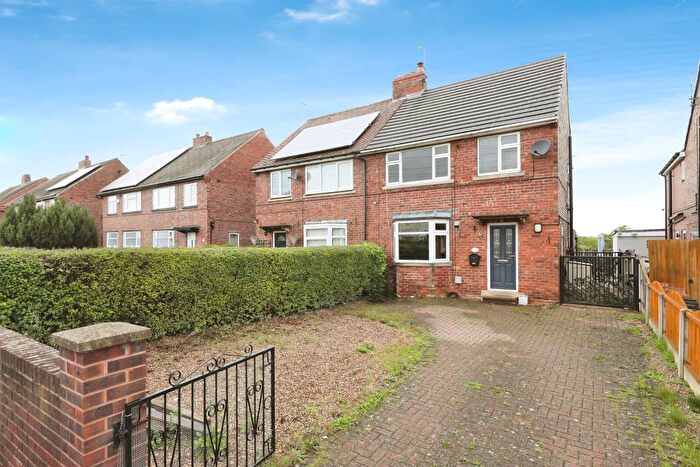 3 Bedroom Semi-Detached House For Sale In Mill Lane, South Anston, Sheffield, S25