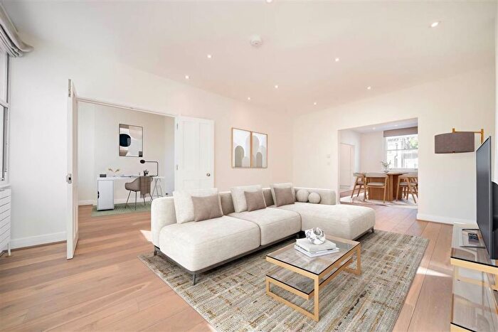 3 Bedroom Flat To Rent In Gloucester Place, Marylebone, W1U