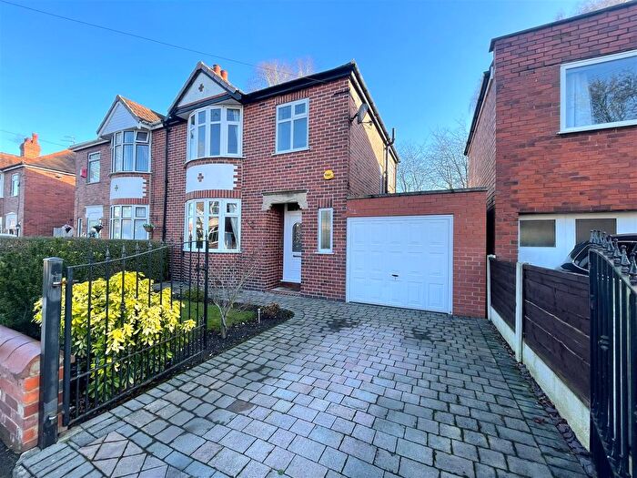 3 Bedroom Semi Detached House For Sale In Cressingham Road, Stretford, Manchester, M32