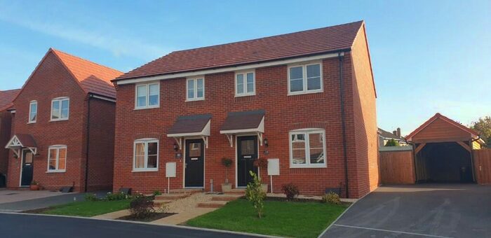 3 Bedroom Semi-Detached House To Rent In Tedder Gardens, Melksham, Wiltshire, SN12