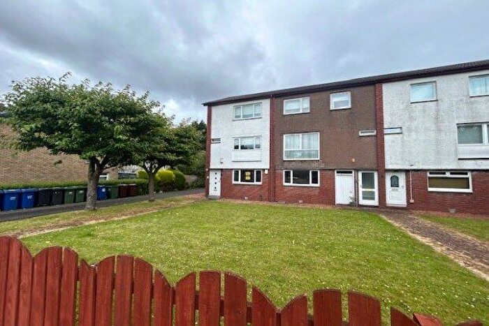 2 Bedroom Flat To Rent In Buchlyvie Road, Paisley, PA1
