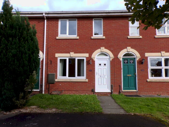 2 Bedroom Mews To Rent In Ilway, Walton-le-Dale, PR5