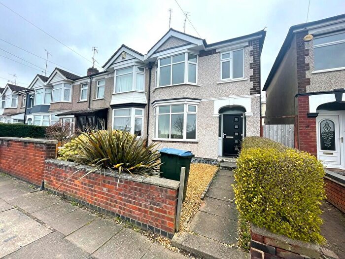 3 Bedroom End Of Terrace House To Rent In Torrington Avenue, Tile Hill, Coventry, CV4