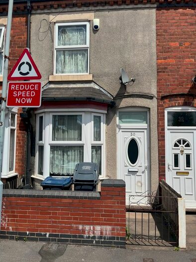 3 Bedroom Terraced House To Rent In Bridge Rd, Alum Rock, B8