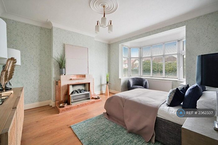 4 Bedroom Terraced House To Rent In Great Cambridge Road, London, N18