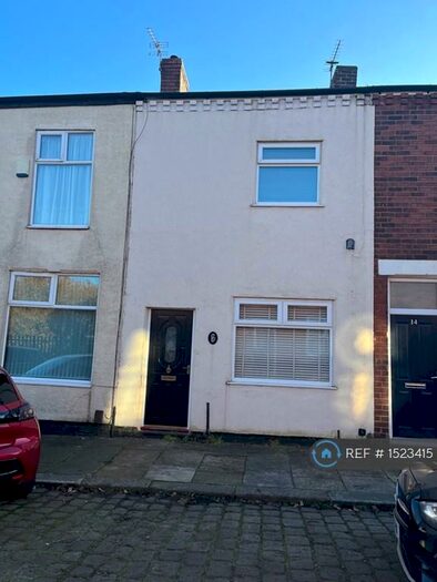 2 Bedroom Terraced House To Rent In Crescent Avenue, Swinton, Manchester, M27