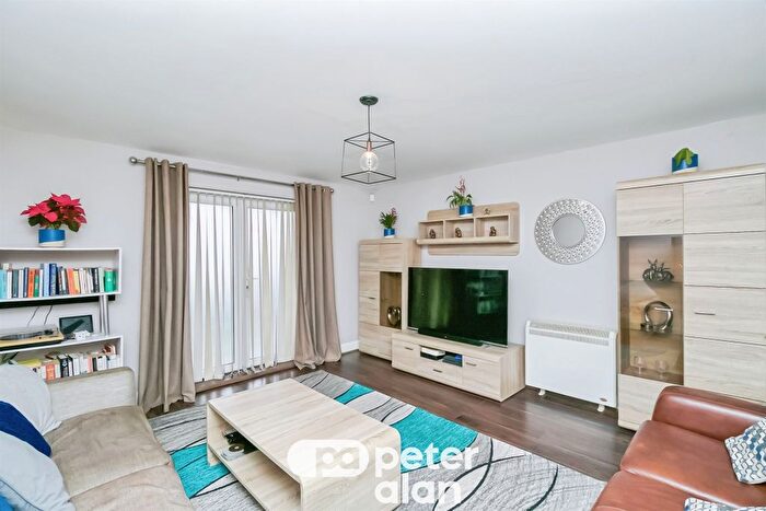 2 Bedroom Flat For Sale In Cei Dafydd, Barry, CF63