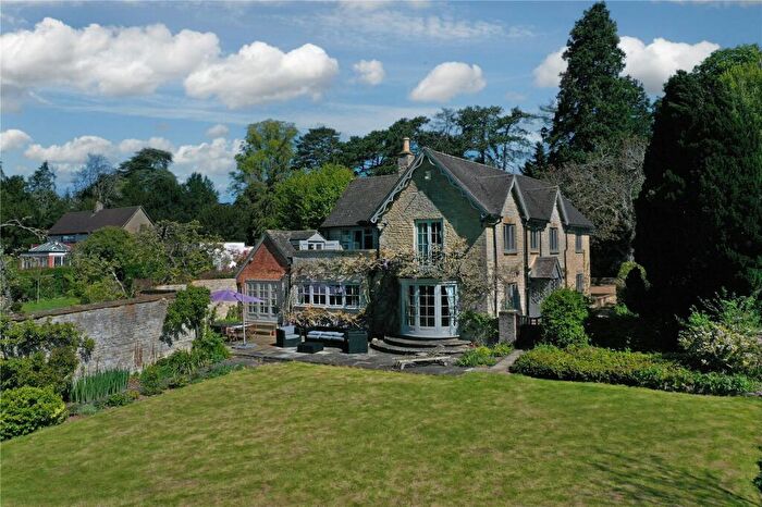 5 Bedroom Detached House For Sale In Chesterton, Bicester, Oxfordshire, OX26