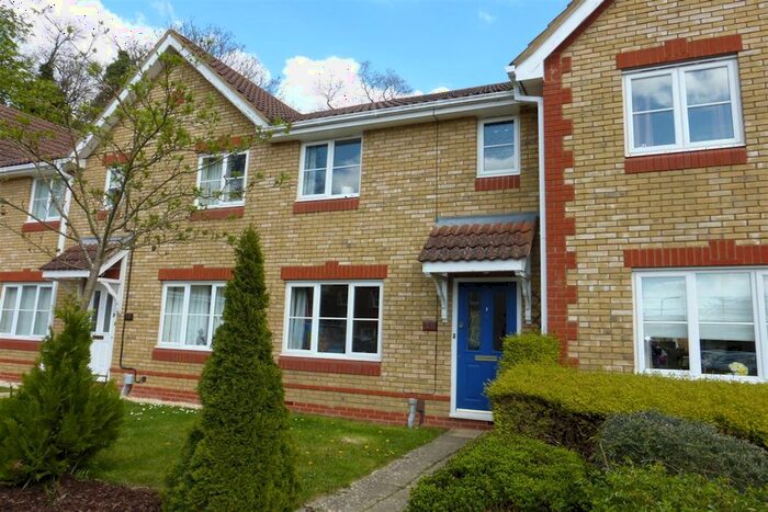 2 Bedroom Terraced House To Rent In Gadd Close, Wokingham, RG40