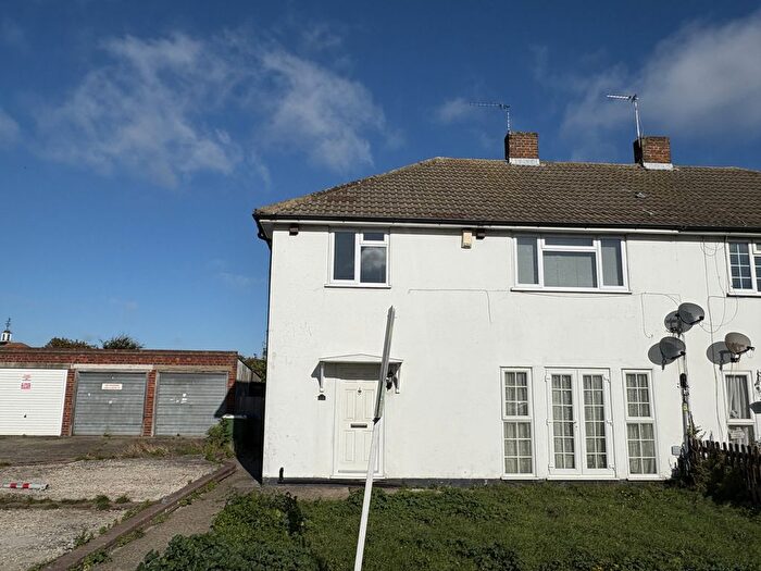 2 Bedroom Maisonette To Rent In Mera Drive, Bexleyheath, Kent, DA7