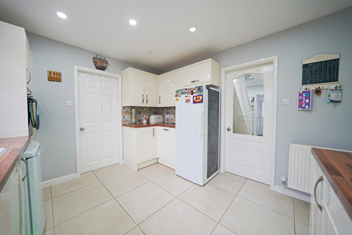 4 Bedroom Detached House For Sale In Somerset Drive, Glenfield, Leicester, Leicestershire, LE3