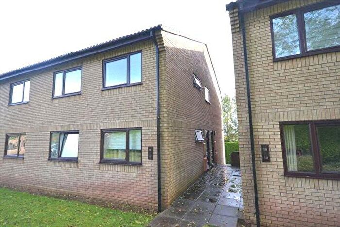 2 Bedroom Flat To Rent In Hollybush Heights, Cardiff, CF23