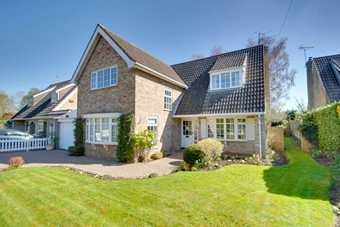 3 Bedroom Terraced House To Rent In Ware Lane, Wyton, Huntingdon, Cambridgeshire, PE28