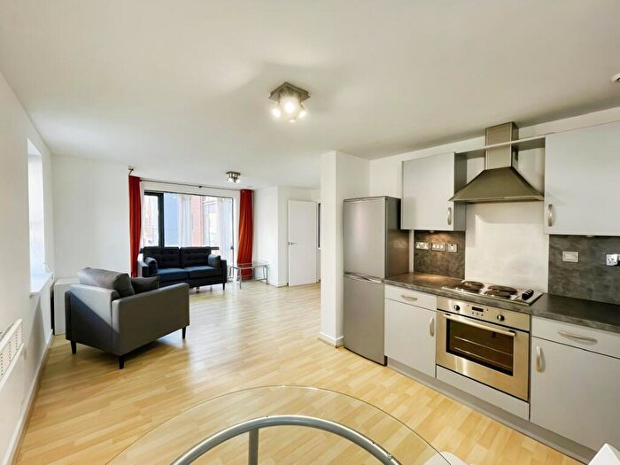 2 Bedroom Flat To Rent In Marshall Street, Leeds, West Yorkshire, LS11