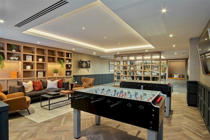 3 Bedroom Flat To Rent In Mcgill House, Needell Road, SE10