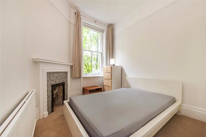 1 Bedroom Flat For Sale In Greencroft Gardens, South Hampstead, NW6