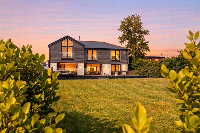 4 Bedroom Detached House For Sale In Penmeneth, Trewennack, Helston, TR13