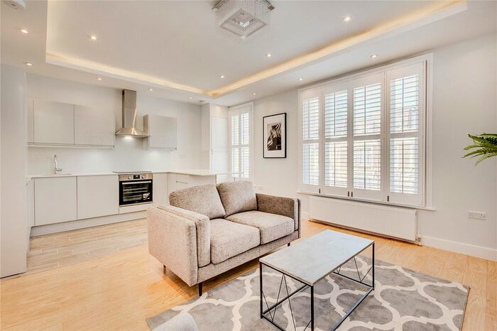 2 Bedroom Flat To Rent In Eardley Crescent, Earls Court, London, SW5