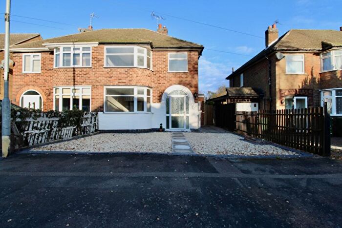 3 Bedroom Semi Detached House For Sale In The Fairway, Blaby, Leicester, Leicestershire, LE8