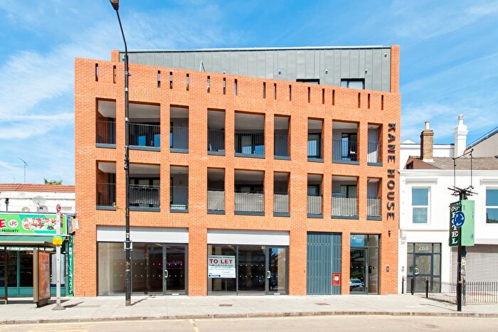 2 Bedroom Flat To Rent In West Green Road, Tottenham, N15