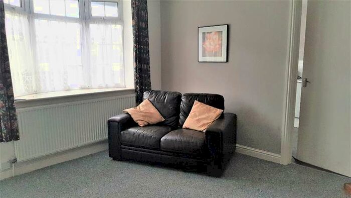 1 Bedroom Property To Rent In Earl Grimsby, DN31