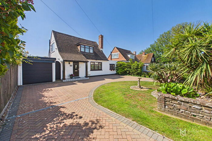 4 Bedroom Detached House For Sale In Eastbourne Road, Pevensey Bay, East Sussex, BN24