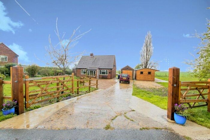 2 Bedroom Bungalow For Sale In Lade Bank, Old Leake, Boston, Lincolnshire, PE22