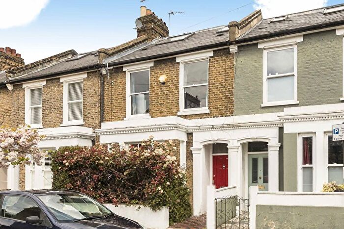 5 Bedroom Property To Rent In Kay Road, Stockwell, SW9