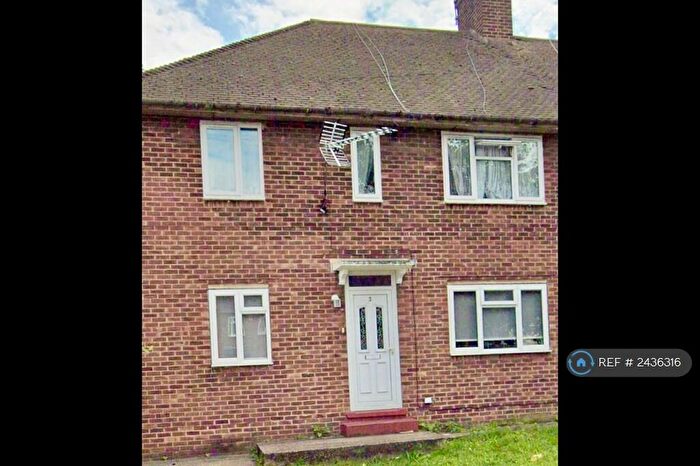 2 Bedroom Maisonette To Rent In Bastion Road, London, SE2