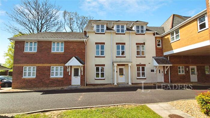 3 Bedroom Apartment For Sale In Bells Lane, Fareham, Hampshire, PO14