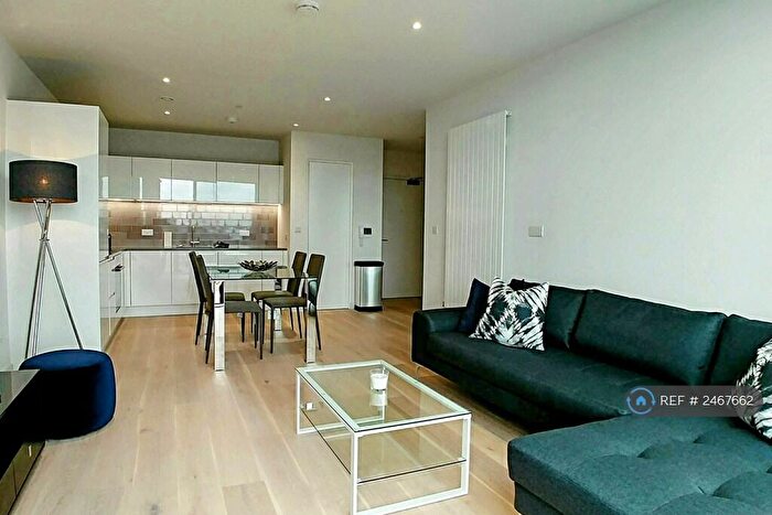 1 Bedroom Flat To Rent In Mercier Court, London, E16