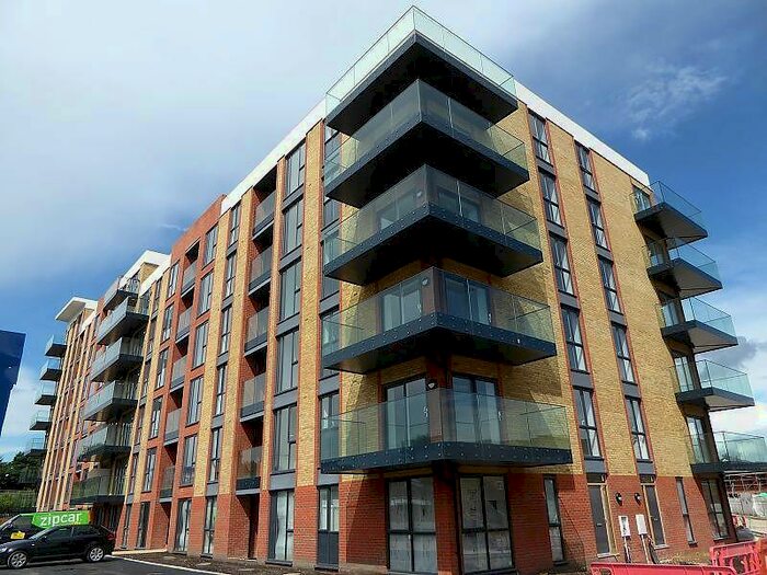 2 Bedroom Apartment To Rent In Oscar Wilde Road, Reading, RG1